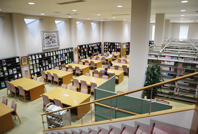 本郷キャンパス図書館