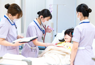 順天堂大学 保健看護学部 実習の様子