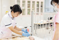 秀明大学 実習の様子