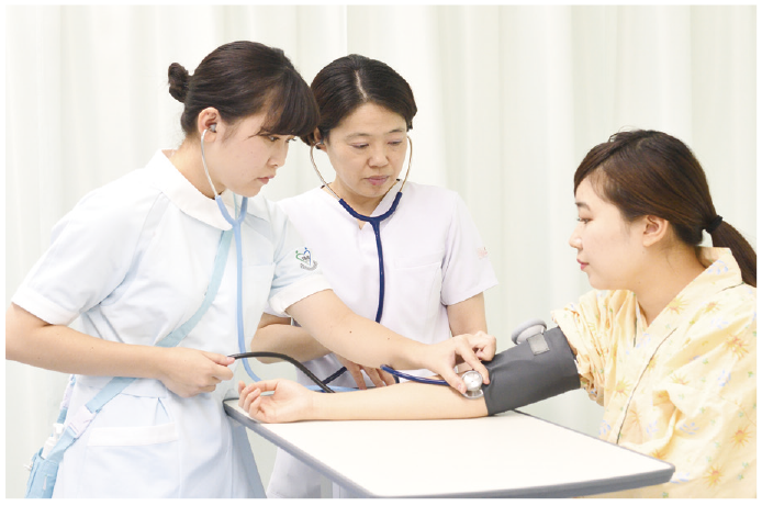 東京医療保健大学 学生